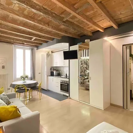 Il Nido Della Buonanotte - Cozy Apartman Como